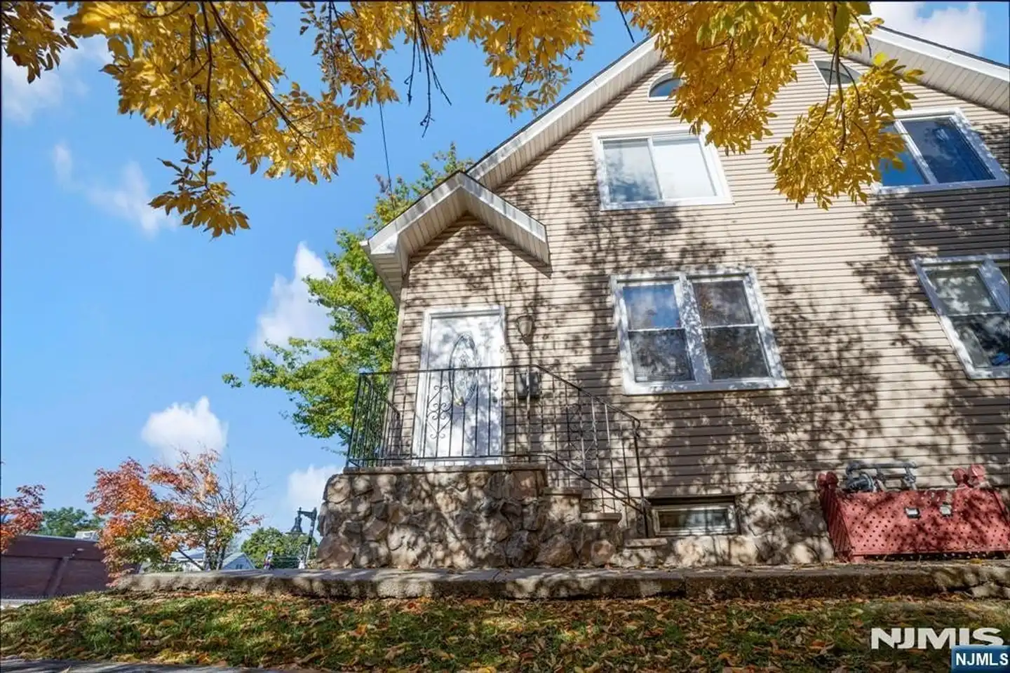 81 Washington Place # - East Rutherford, NJ | Rent.