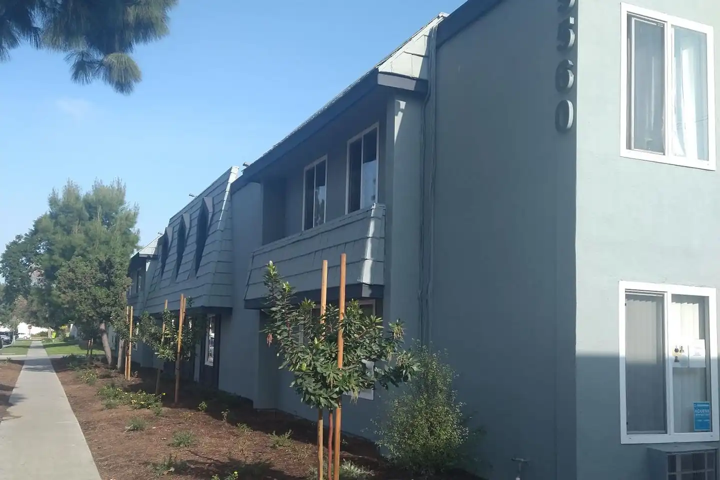 5560 Ackerfield Ave - Long Beach, CA | Rent.