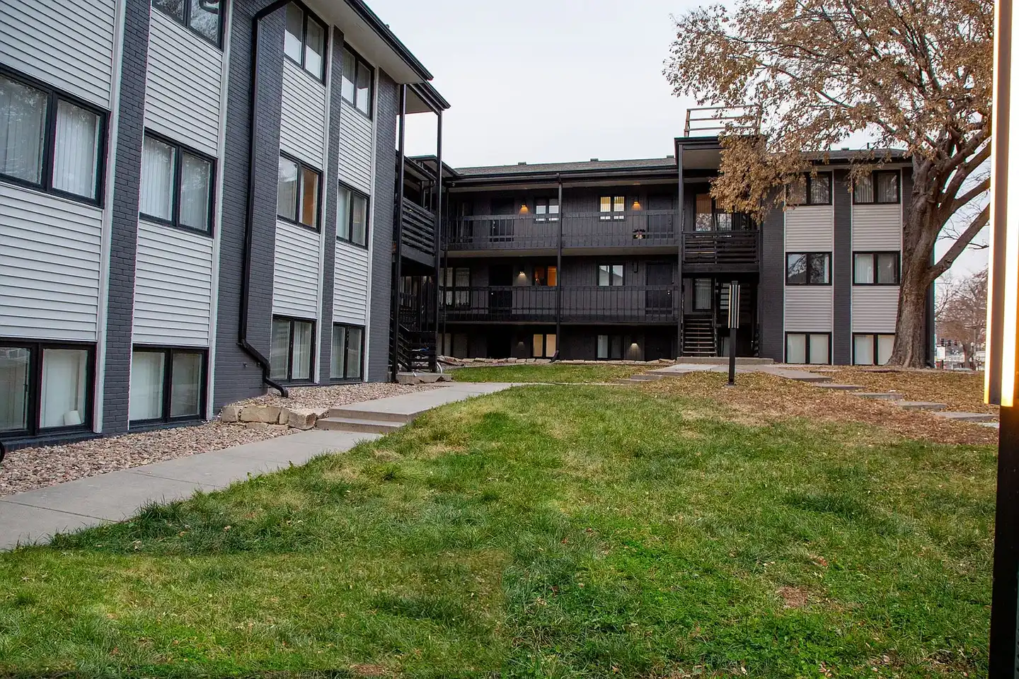 Cheerio Apartments Available Now! - 2201 S 10th St - Lincoln, NE | Rent.