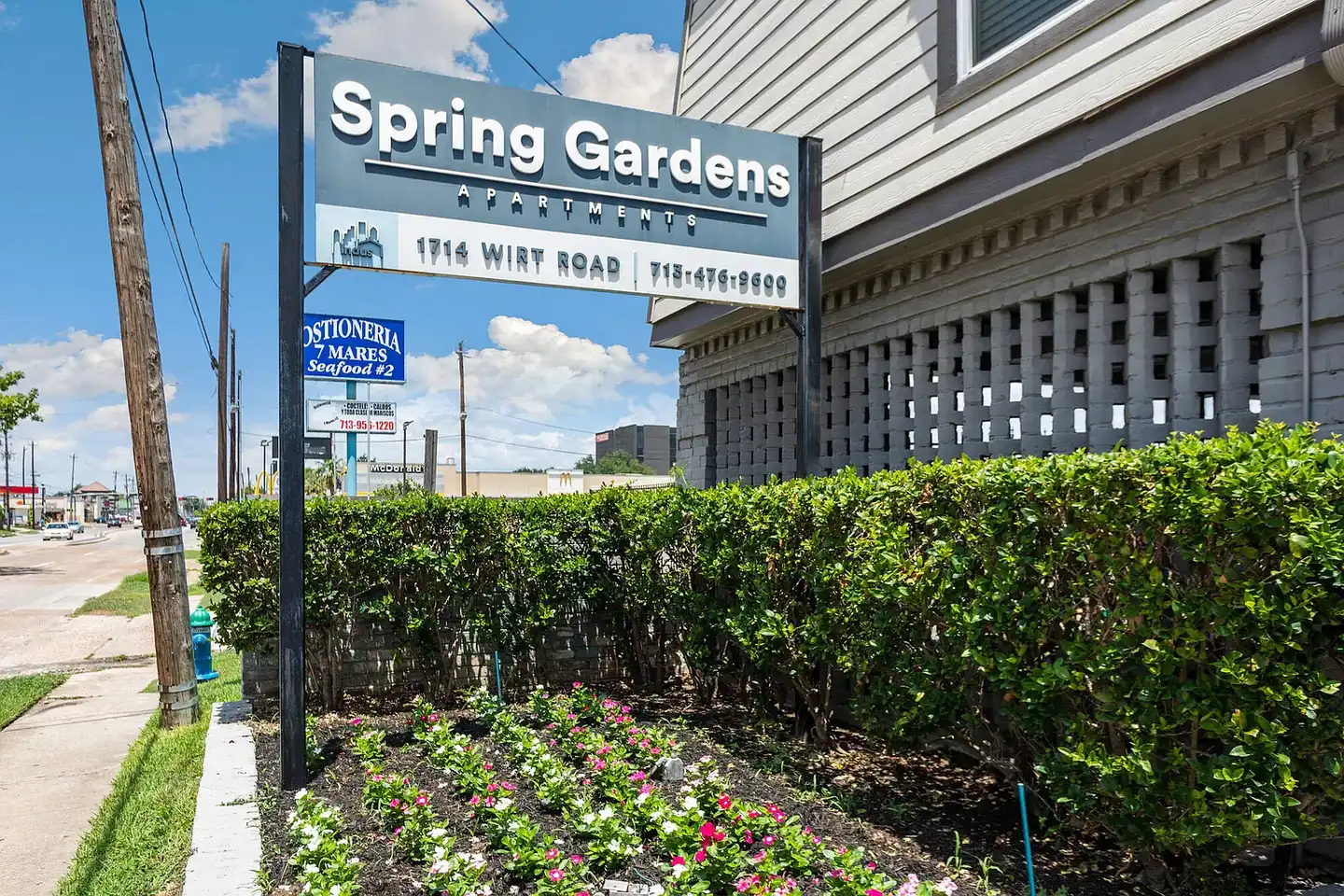 Spring Gardens - 1714 Wirt Rd - Houston, TX | Rent.
