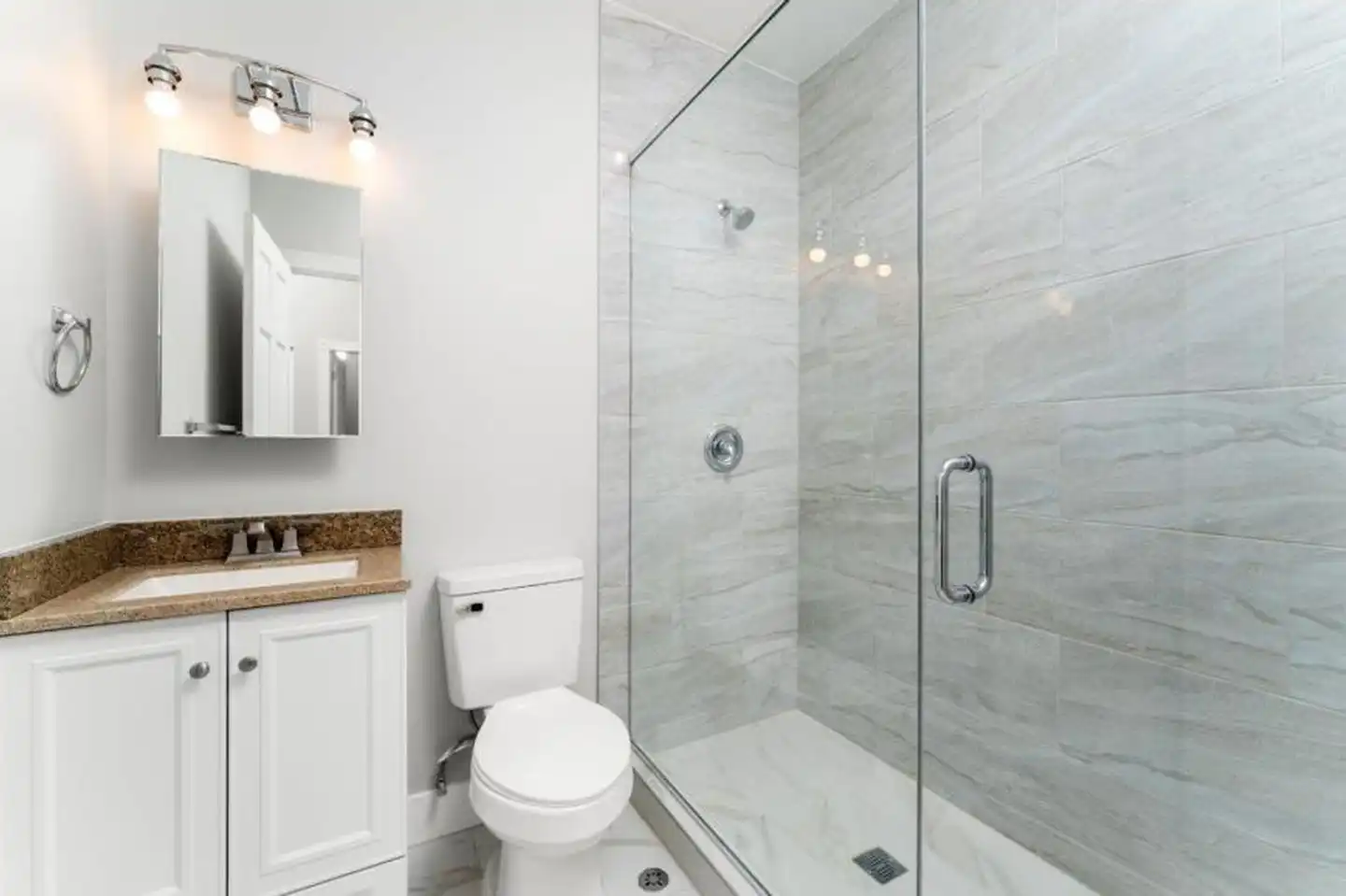 1219 W Devon Ave - Chicago, IL | Rent.