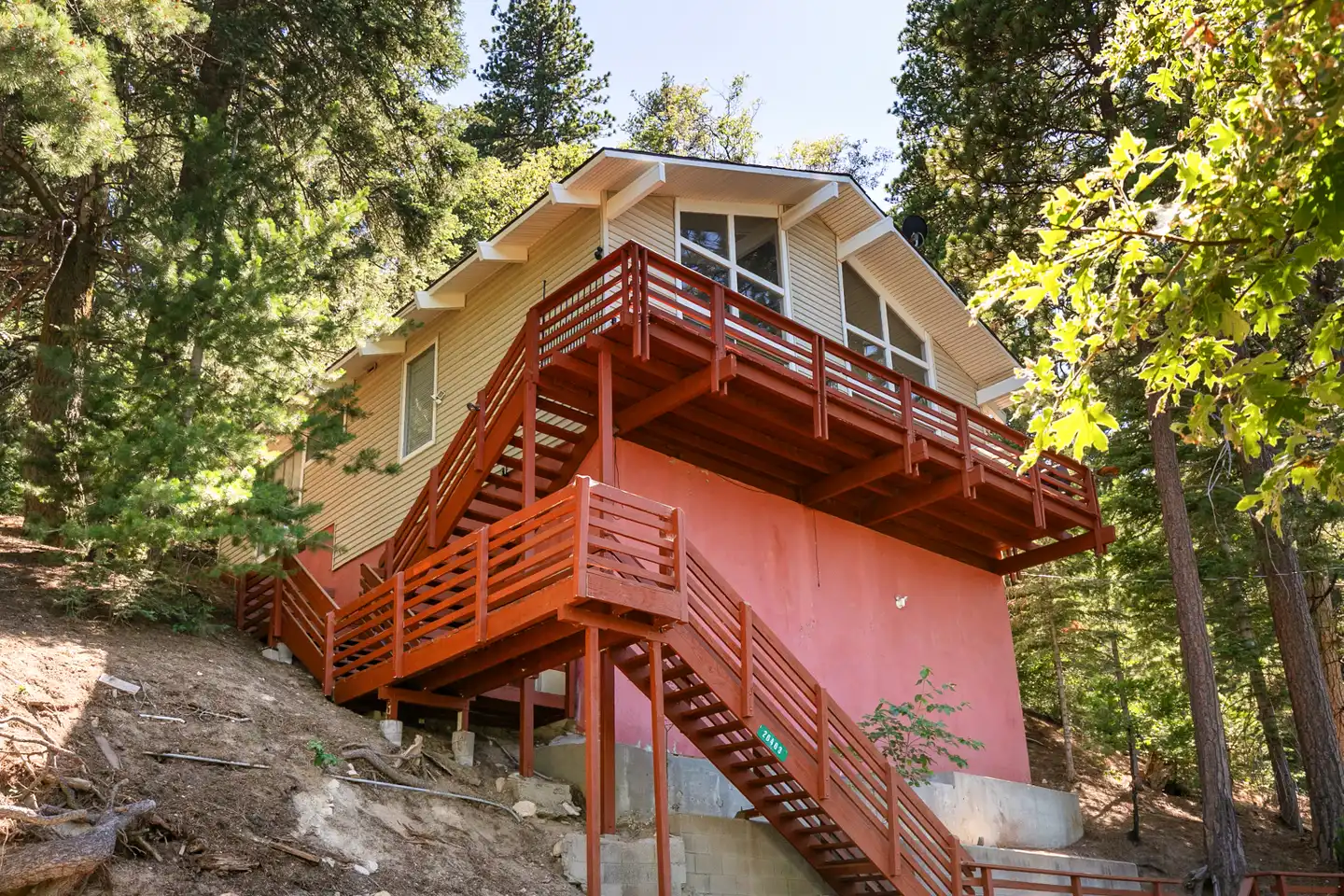 26463 Sugar Cone Ln - Lake Arrowhead, CA | Rent.