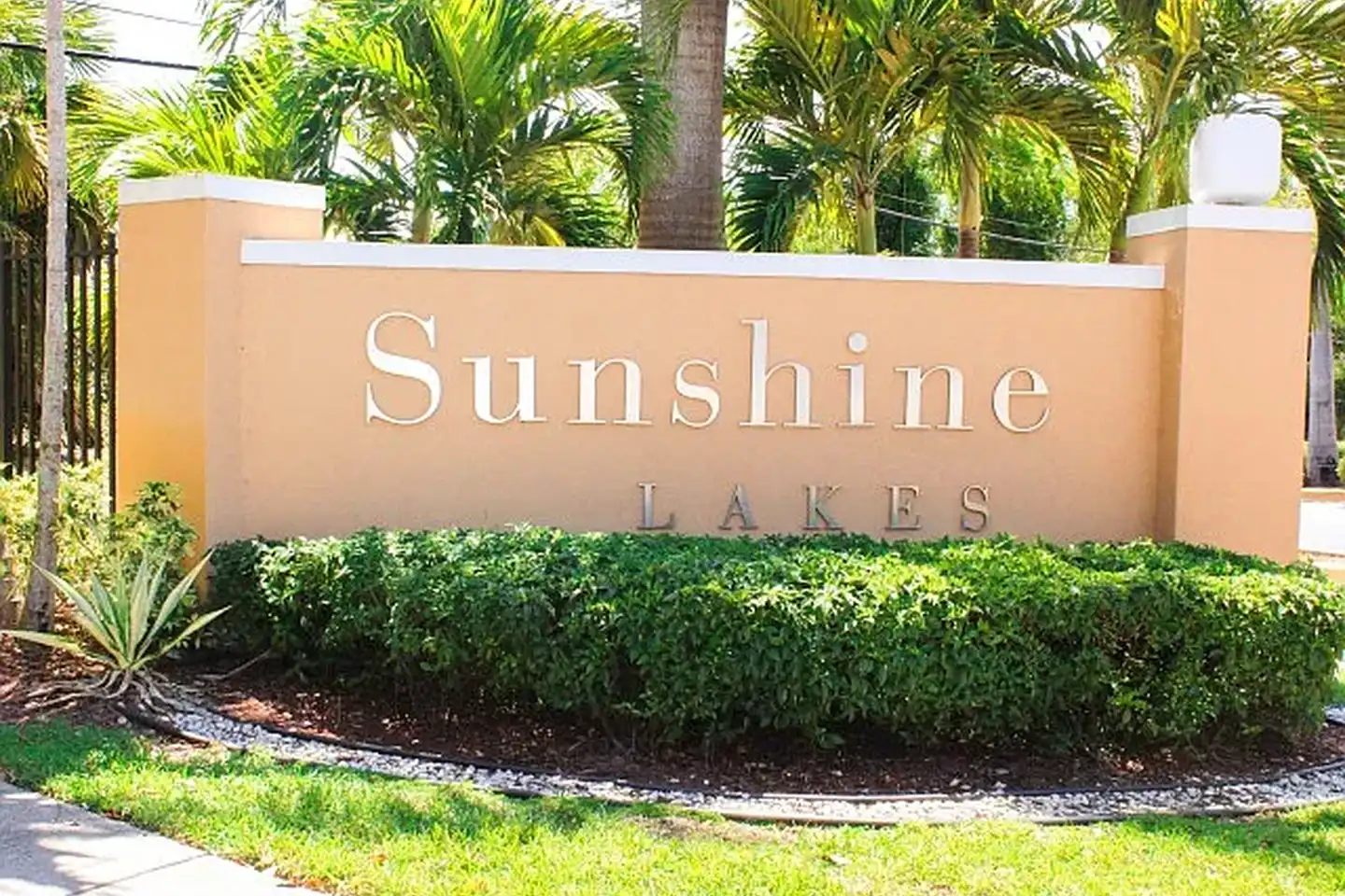 Sunshine Lakes Apartments - 10972 NW 14th Ave - Miami, FL | Rent.