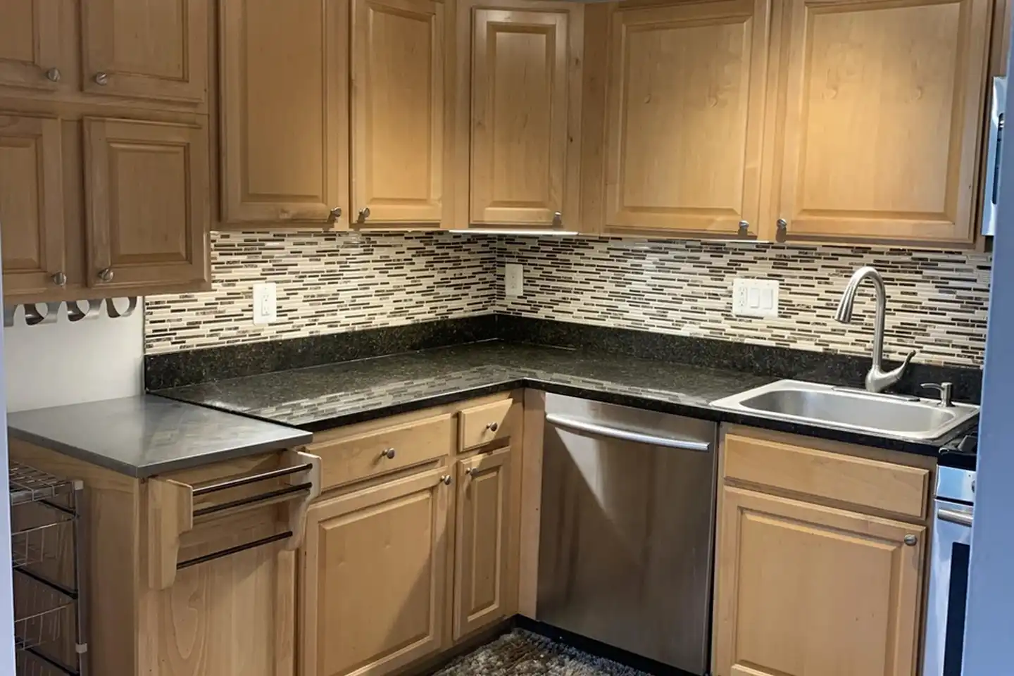 1906 Wilson Ln unit # 102 - McLean, VA | Rent.