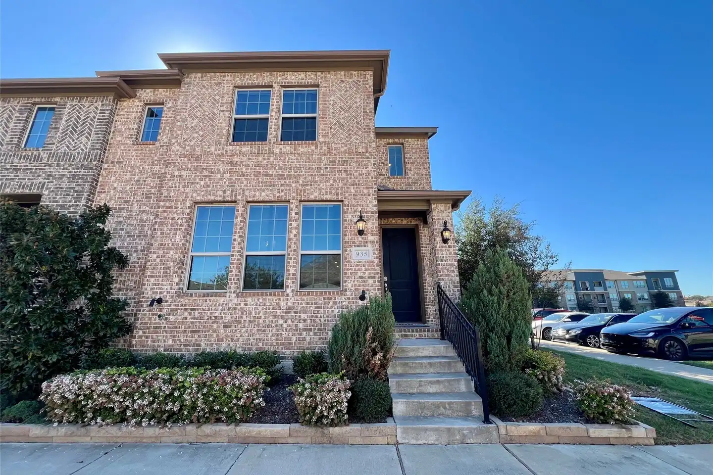 935 Ponds Edge Ln - Euless, TX | Rent.