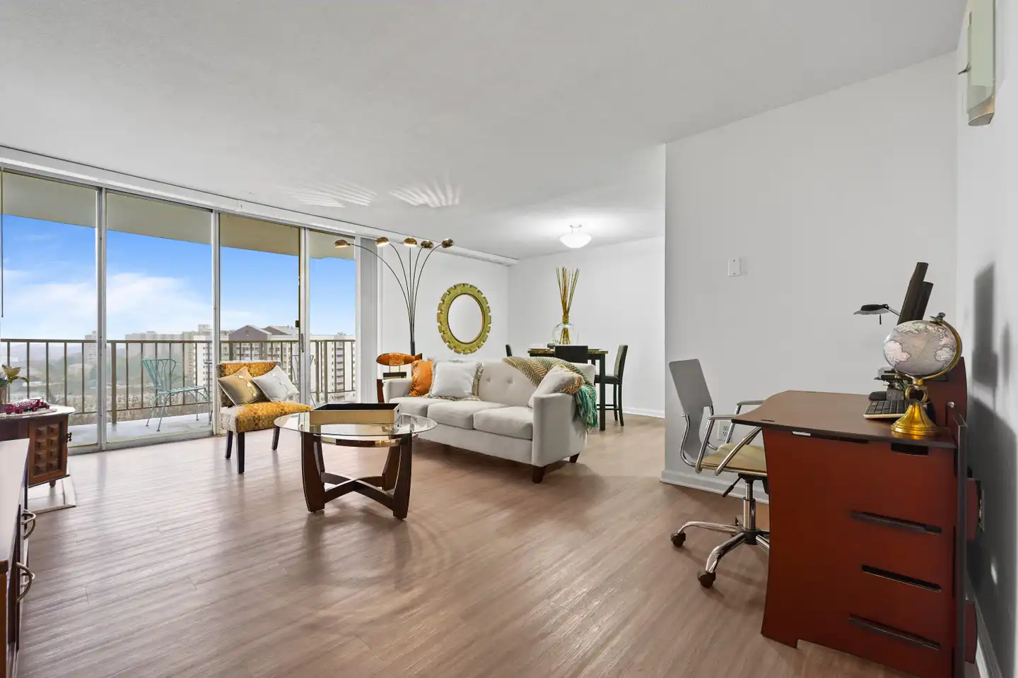 101 S Whiting St unit 707 - Alexandria, VA | Rent.