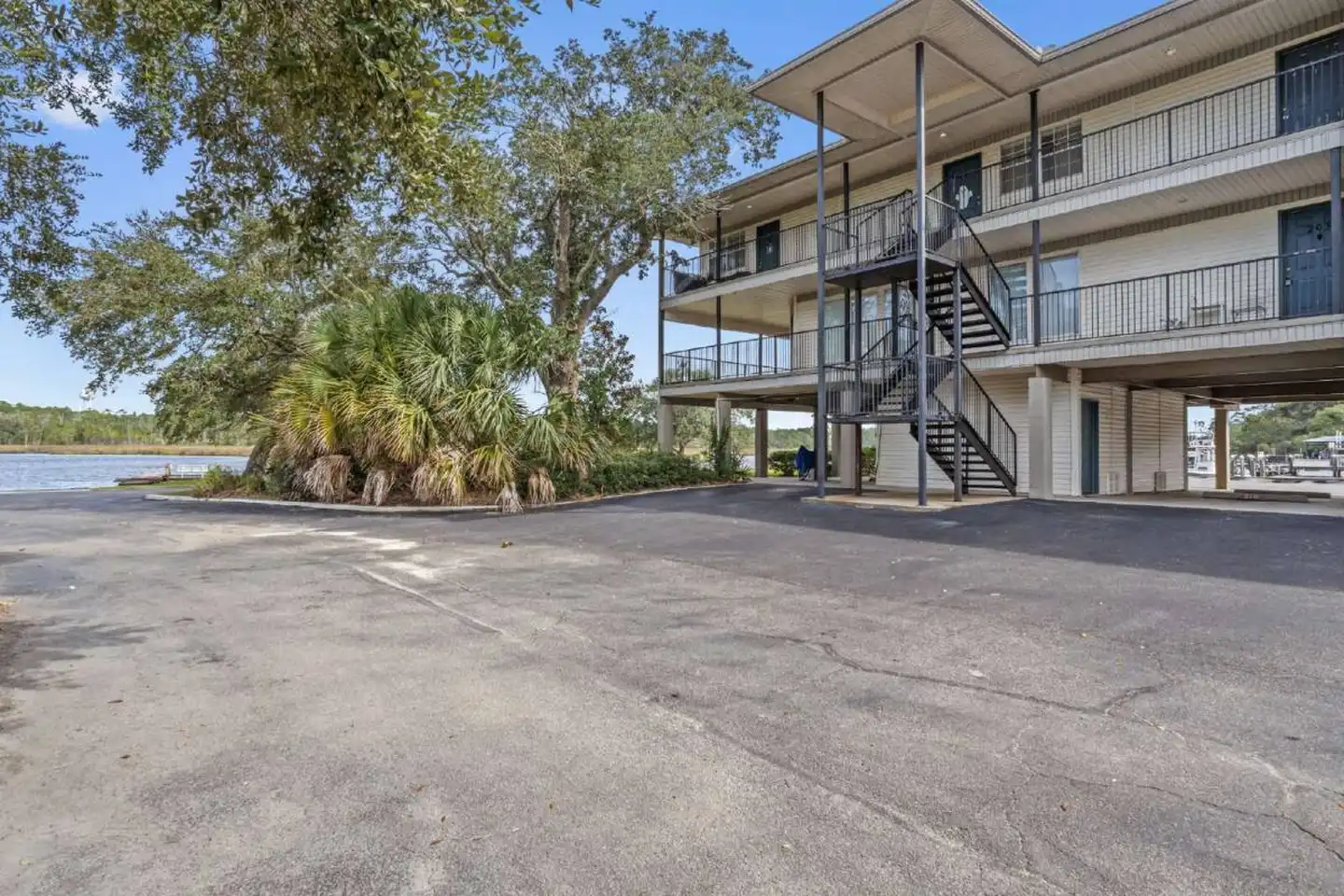 3230 Cumberland Rd unit 208 - Ocean Springs, MS | Rent.