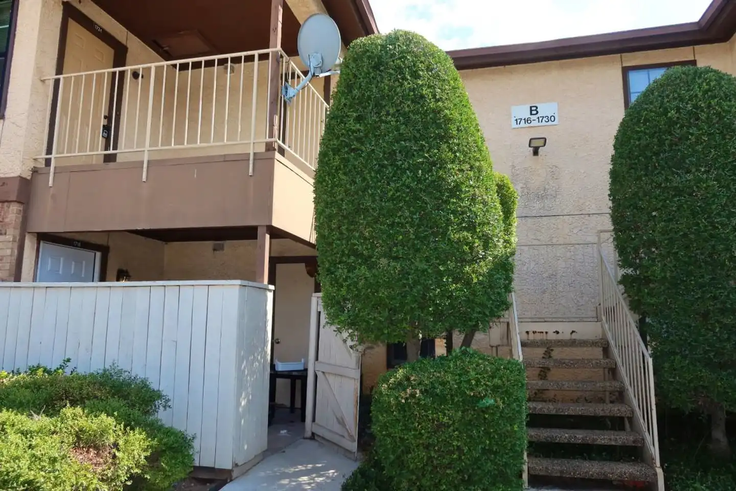 1724 Crestpoint Dr - Arlington, TX | Rent.