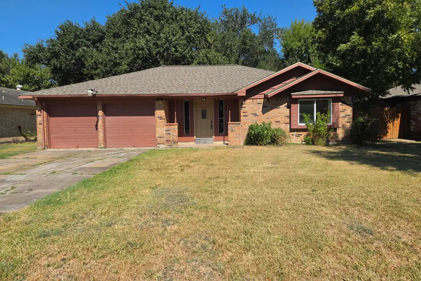 2010 Redwood St - Kemah, TX | Rent.