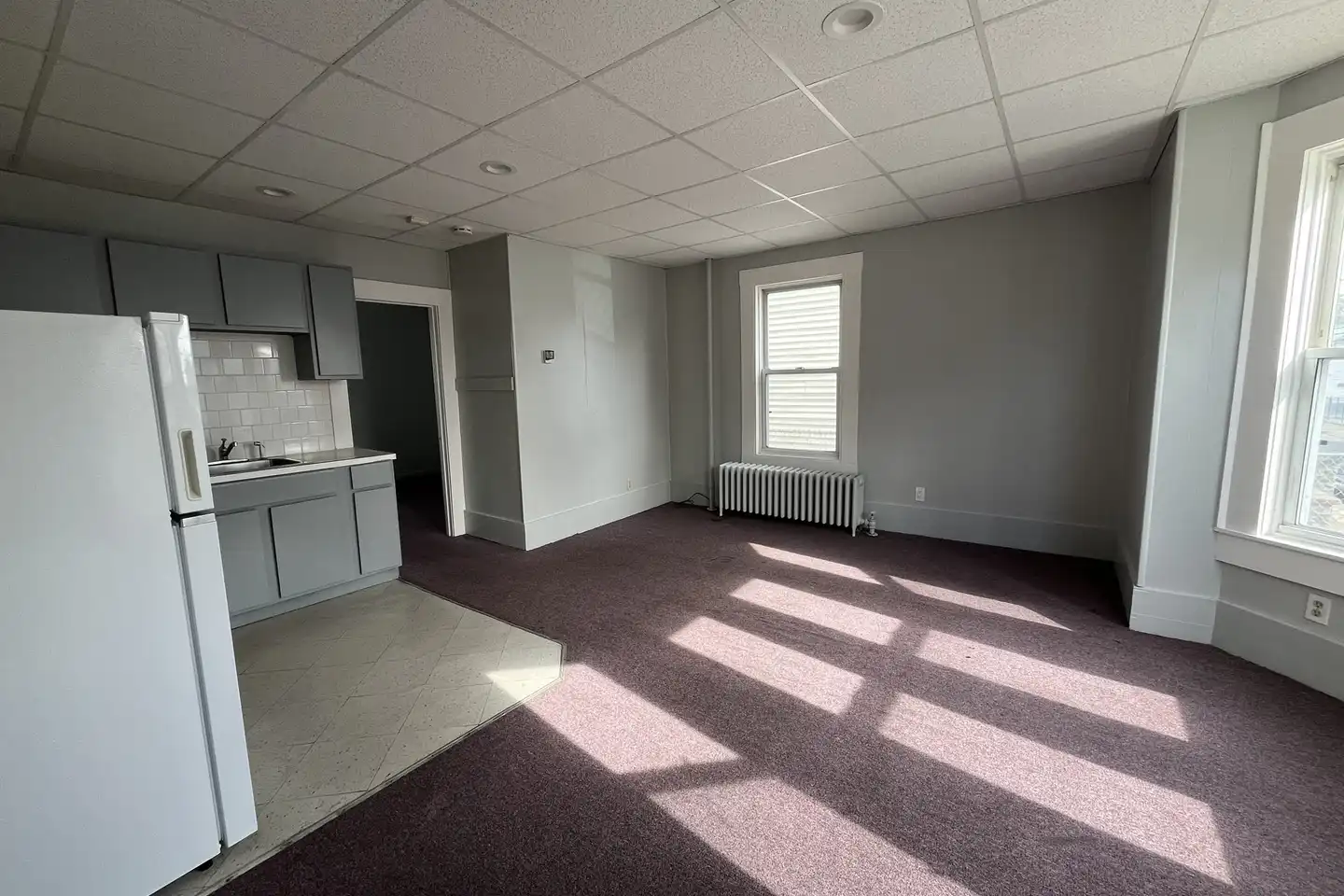 306 Bank St unit 2 - Fall River, MA | Rent.