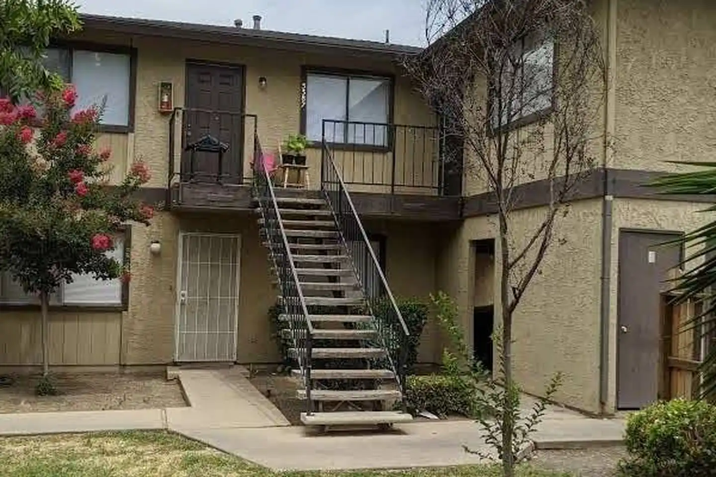 3380 R St - Merced, CA | Rent.