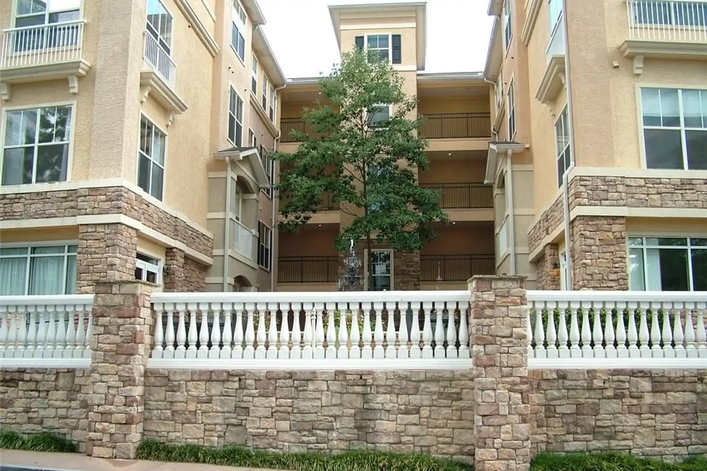 10 Perimeter Summit Blvd unit BOULEVARD3403VILLA - Atlanta, GA | Rent.