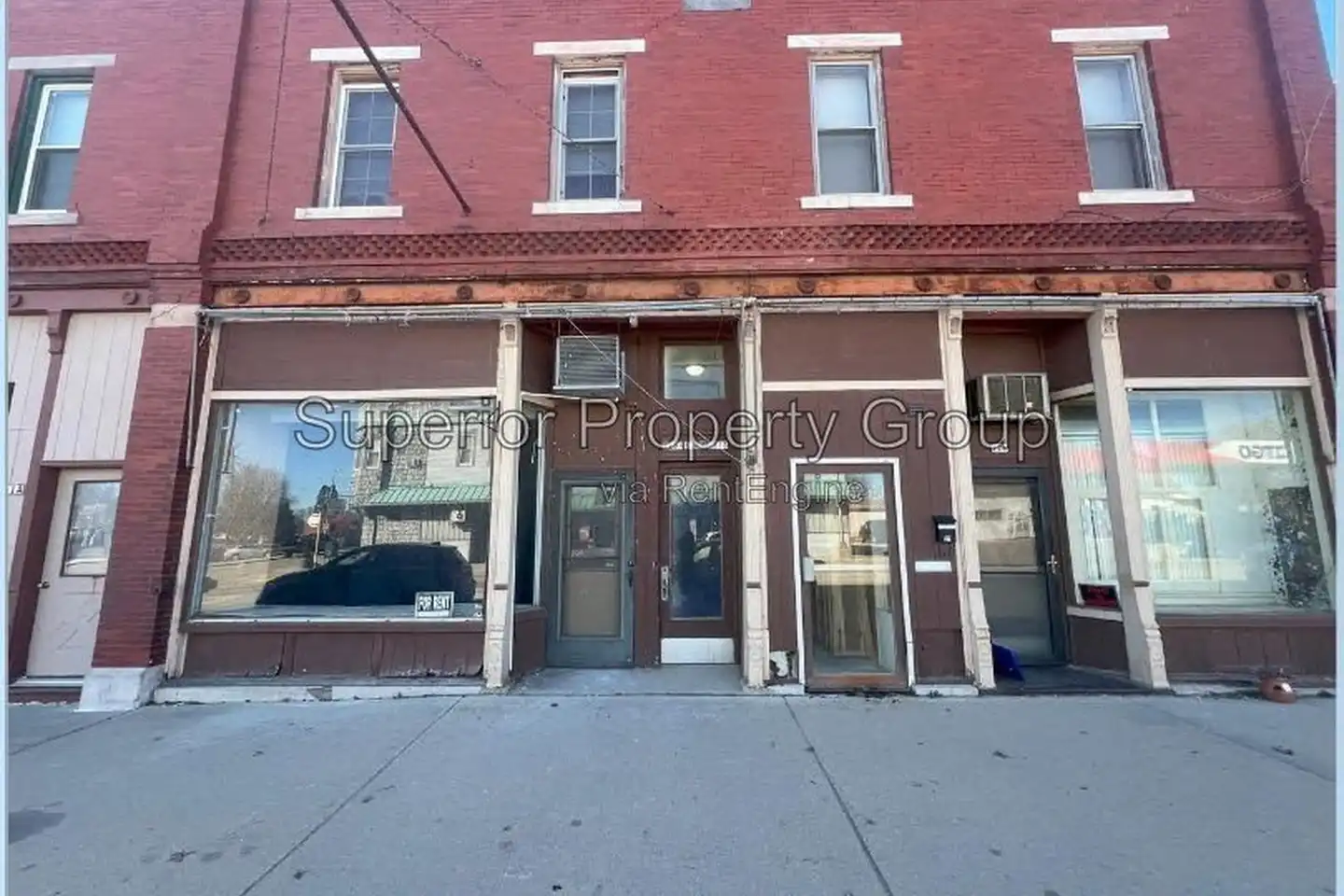 121 N High St unit B - Randolph, WI | Rent.
