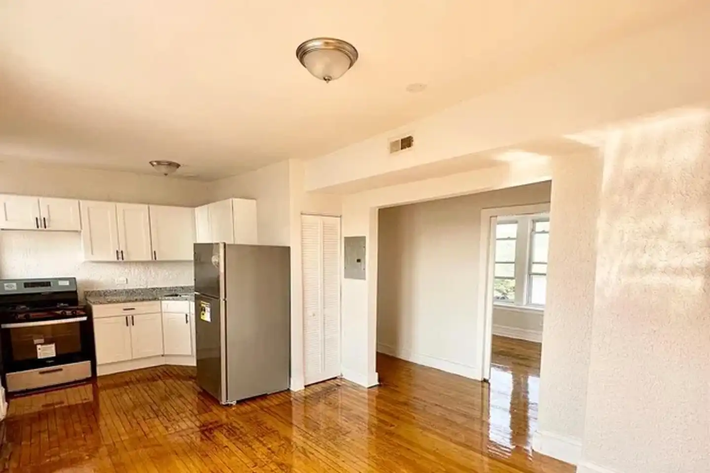 1235 N Karlov Ave - Chicago, IL | Rent.