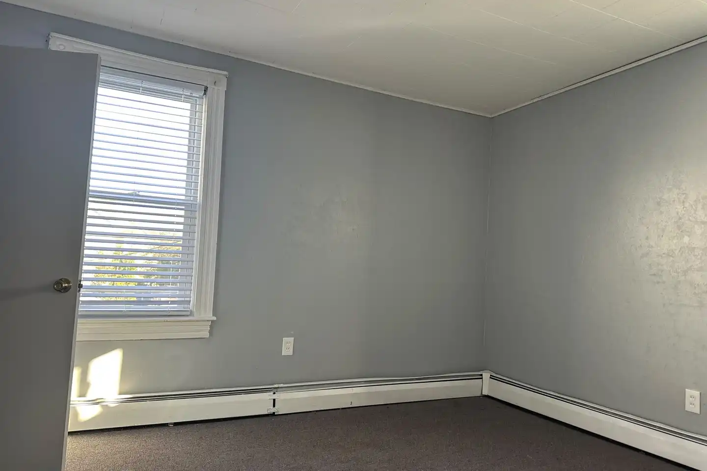 178 Mott St unit 2 - Fall River, MA | Rent.