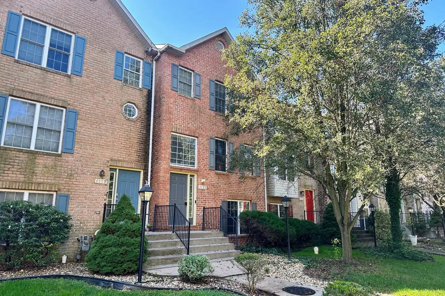 1121 Lindsay Ln - Hagerstown, MD | Rent.