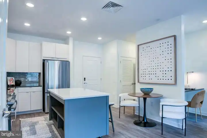 525 N Christopher Columbus Blvd #1251 - Philadelphia, PA | Rent.