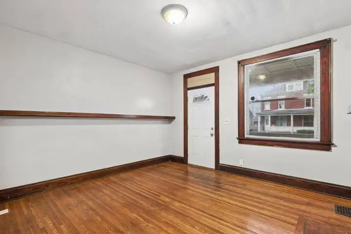 390 Hanford St - Columbus, OH | Rent.