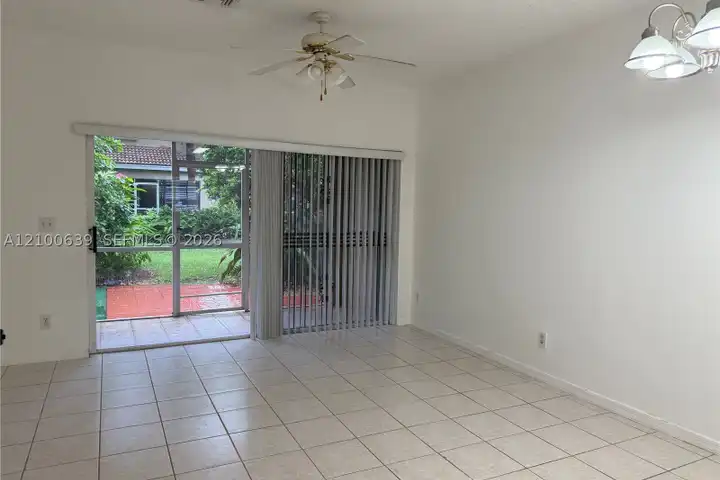 320 SW 120th Ave #320 - Pembroke Pines, FL | Rent.