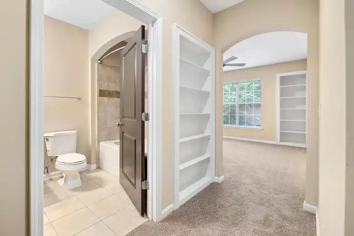 MAA Lenox - 600 Phipps Blvd NE - Atlanta, GA | Rent.