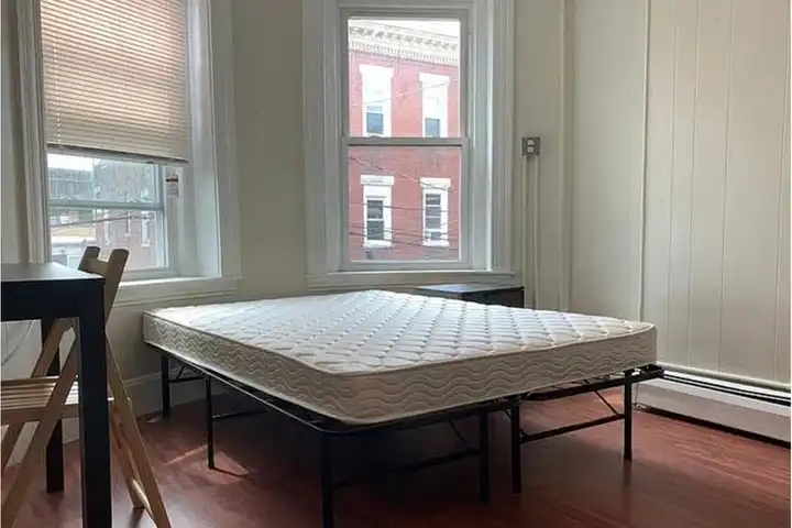 5 Mark St unit 2 Room D - Boston, MA | Rent.