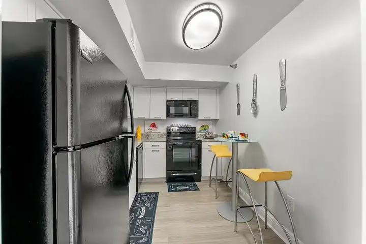 Marina del Mar - 100 Kings Point Dr - Sunny Isles Beach, FL | Rent.
