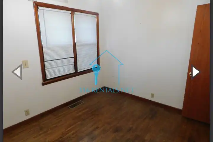 123 E Summit Ave - Augusta, KS | Rent.