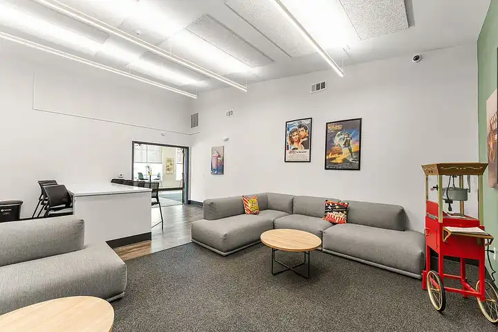 Lofts at Fox Ridge - 200 N Foxridge Dr - Raymore, MO | Rent.