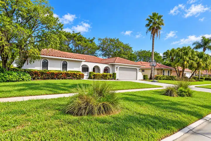 10081 Harbourtown Ct - Boca Raton, FL | Rent.
