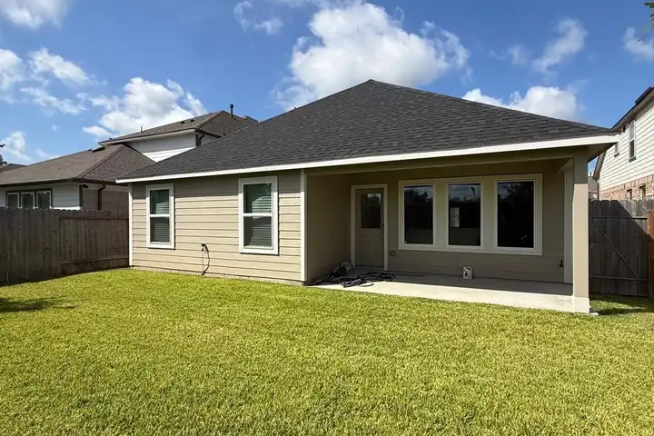 1963 Scarlet Yaupon Wy - Conroe, TX | Rent.