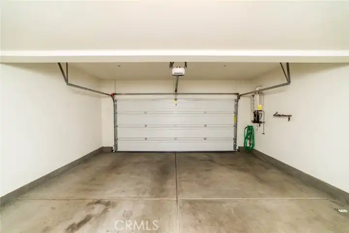 128 Tubeflower - Irvine, CA | Rent.