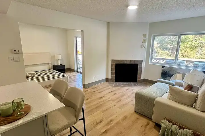 25 Connector - 25 Connector Rd - Westborough, MA | Rent.