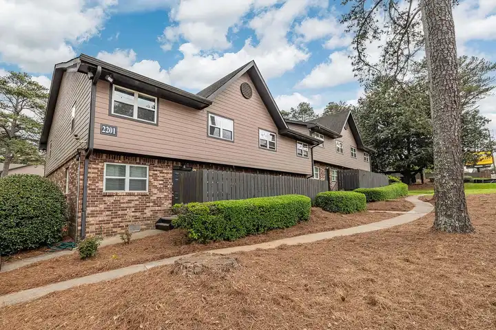 Hampton Hall - 2213 Briarcliff Rd NE - Atlanta, GA | Rent.