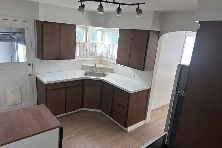 2405 E Evergreen Blvd - Vancouver, WA | Rent.