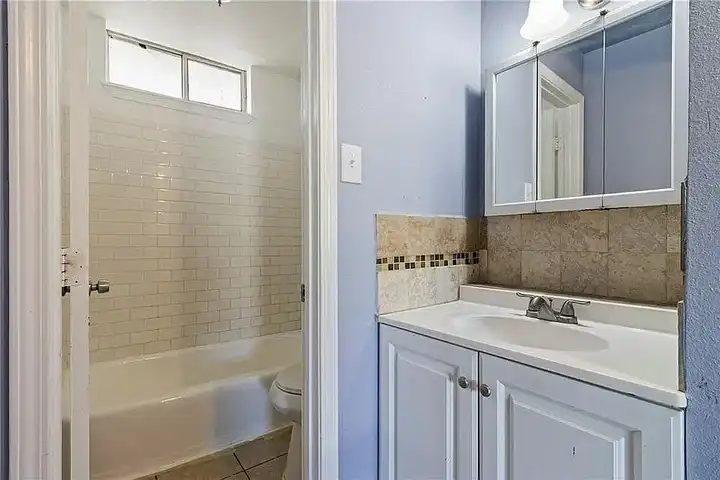 River Pine Apartments - 5750 Florida Blvd - Baton Rouge, LA | Rent.
