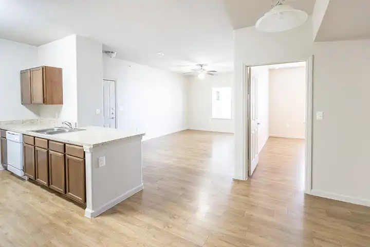 Masters Ranch Apartments - 3435 E Southcross Blvd - San Antonio, TX | Rent.