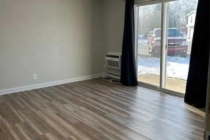 1108 87th Ave unit #4 U - Kenosha, WI | Rent.