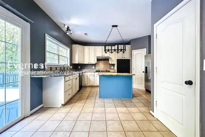 1008 Black Oak Ct - Fredericksburg, VA | Rent.