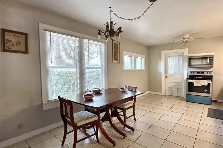 1235 16th St - Sarasota, FL | Rent.