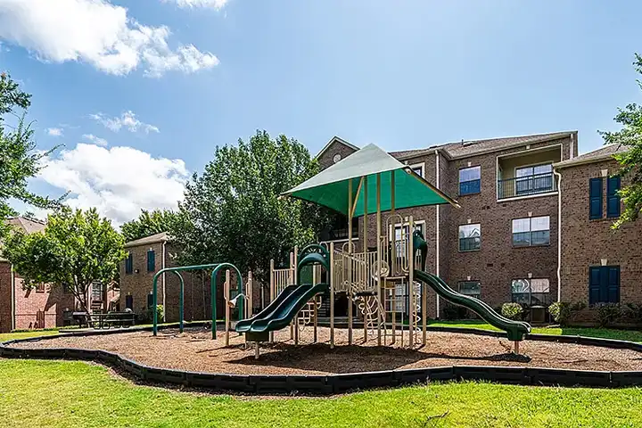 Hawthorne Ridge - 3300 N Loop 336 W - Conroe, TX | Rent.