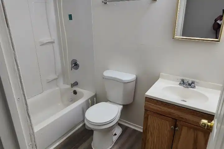 1320 Academy Ave unit A - Saint Louis, MO | Rent.