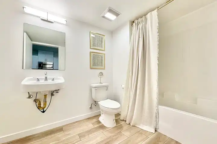 4252 Whittier Blvd - Los Angeles, CA | Rent.
