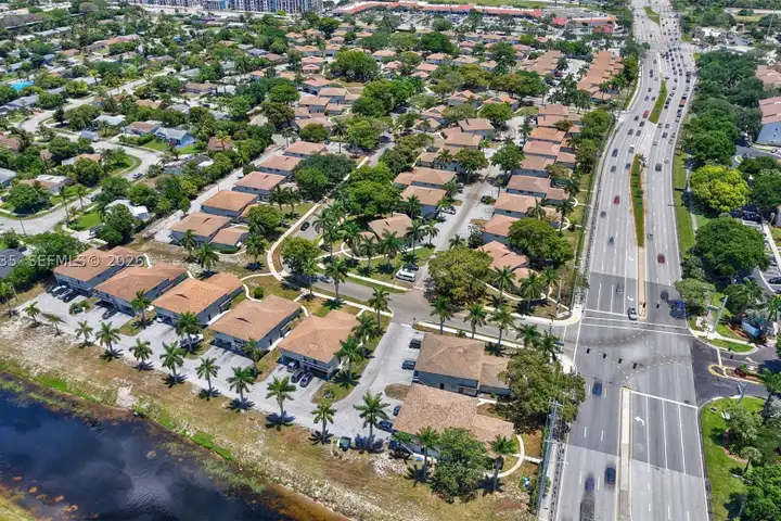 2107 Catherine Dr #4 - Delray Beach, FL | Rent.