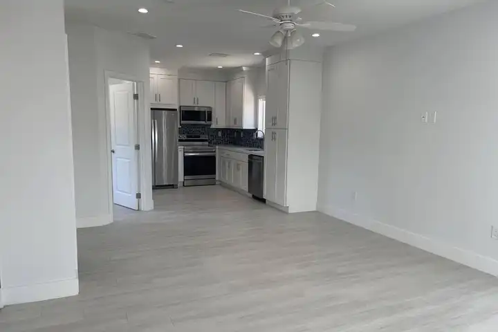 15 Coconut Dr - Key Largo, FL | Rent.
