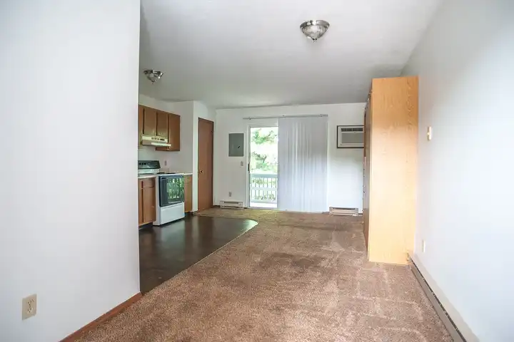 Northgate Apartments - 652 Northgate Cir - Rochester, IN | Rent.