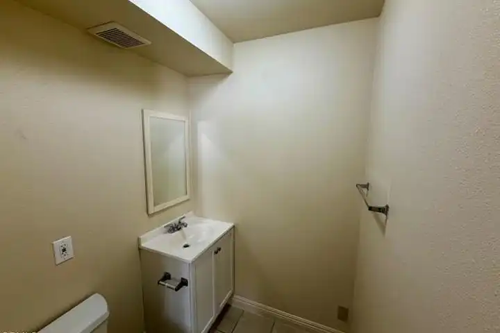 1425 Bank St - 1425 Bank St unit E - South Pasadena, CA | Rent.