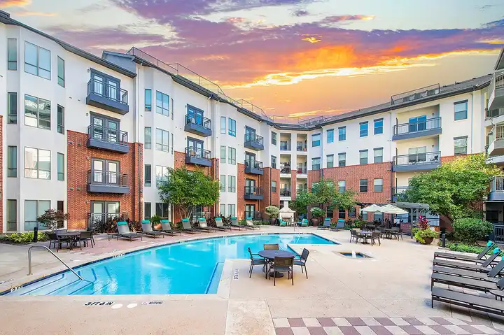 MAA Eastside - 1801 N Greenville Ave - Richardson, TX | Rent.