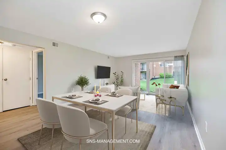 Woodmere Apartments - 9333 Round Top Rd - Cincinnati, OH | Rent.