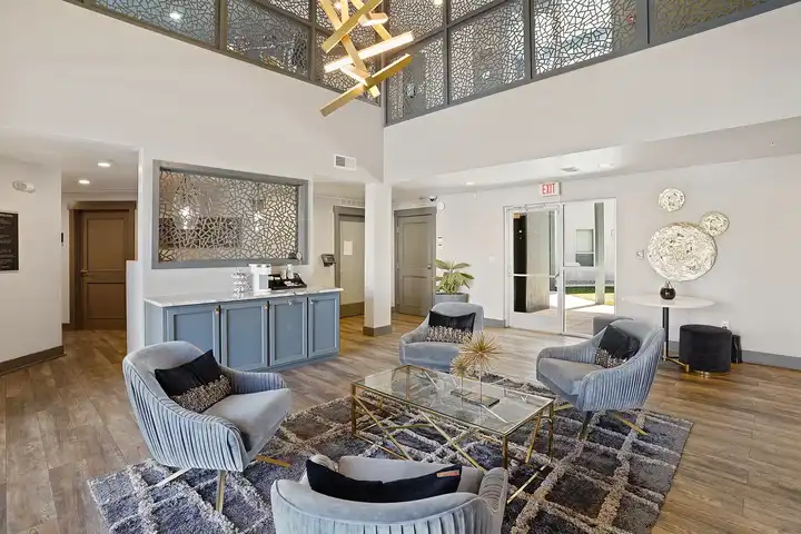 Solaire - 3550 Old Airport Rd NW - Albuquerque, NM | Rent.