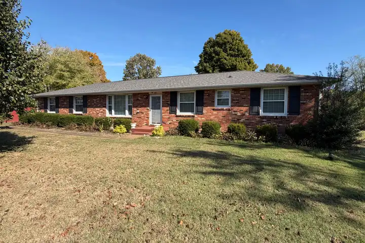 288 Old Shackle Island Rd - Hendersonville, TN | Rent.